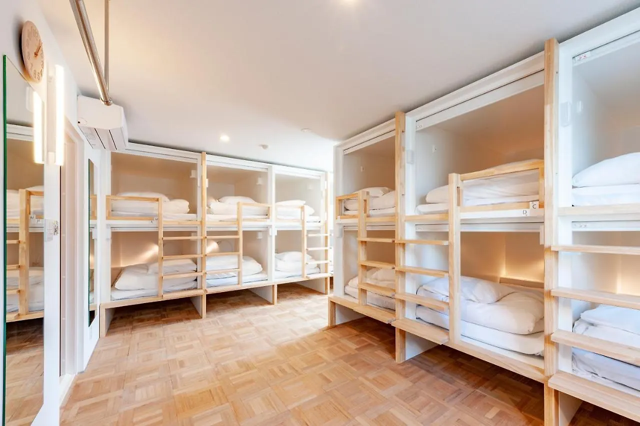 Plat Hostel Keikyu Haneda Home Tokio